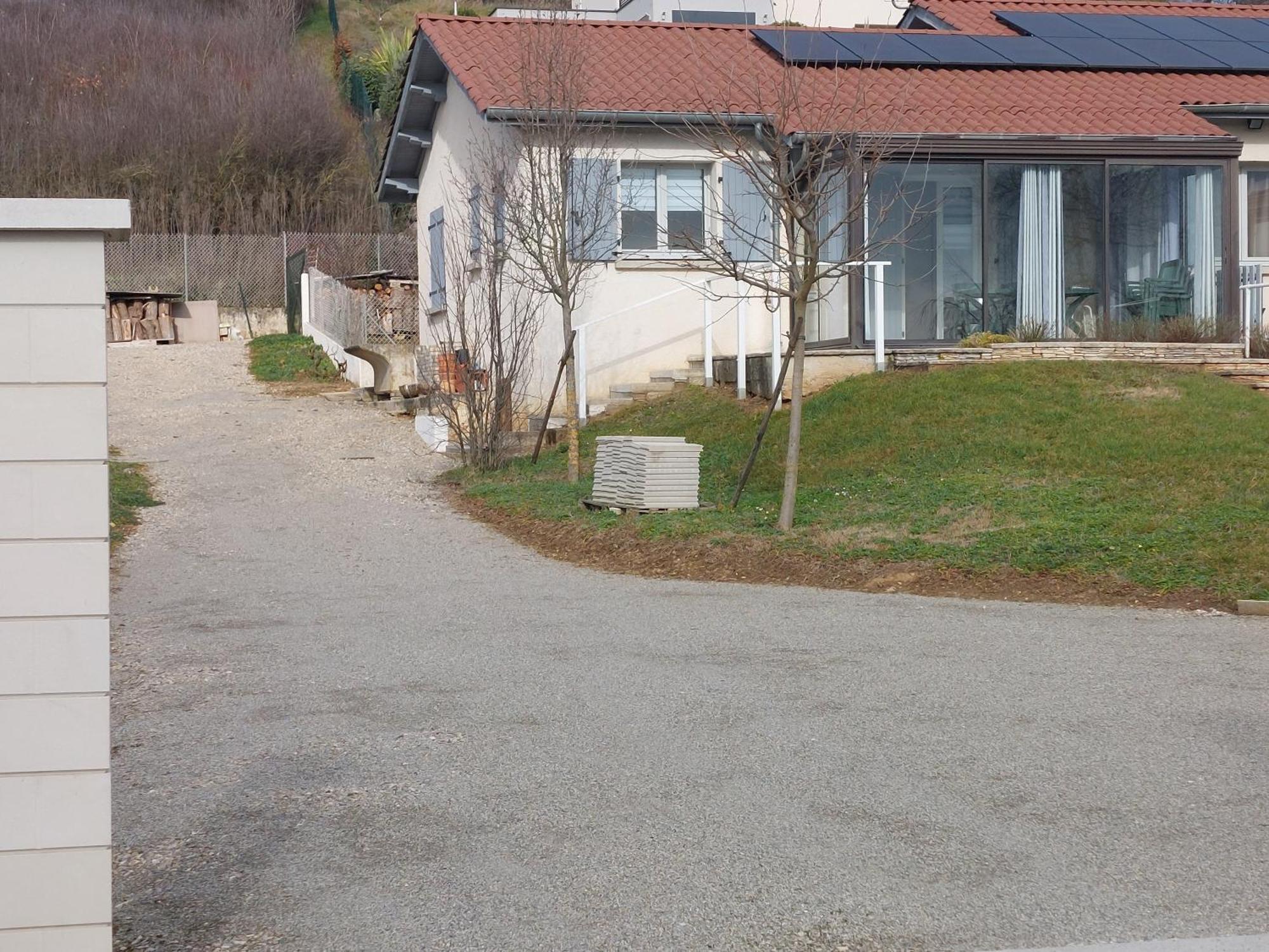 Gite Des Reguinelles Saint-Lattier Kültér fotó